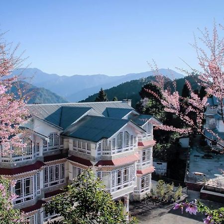 Norbu Ghangh Retreat & Spa Pemayangtse Exterior photo